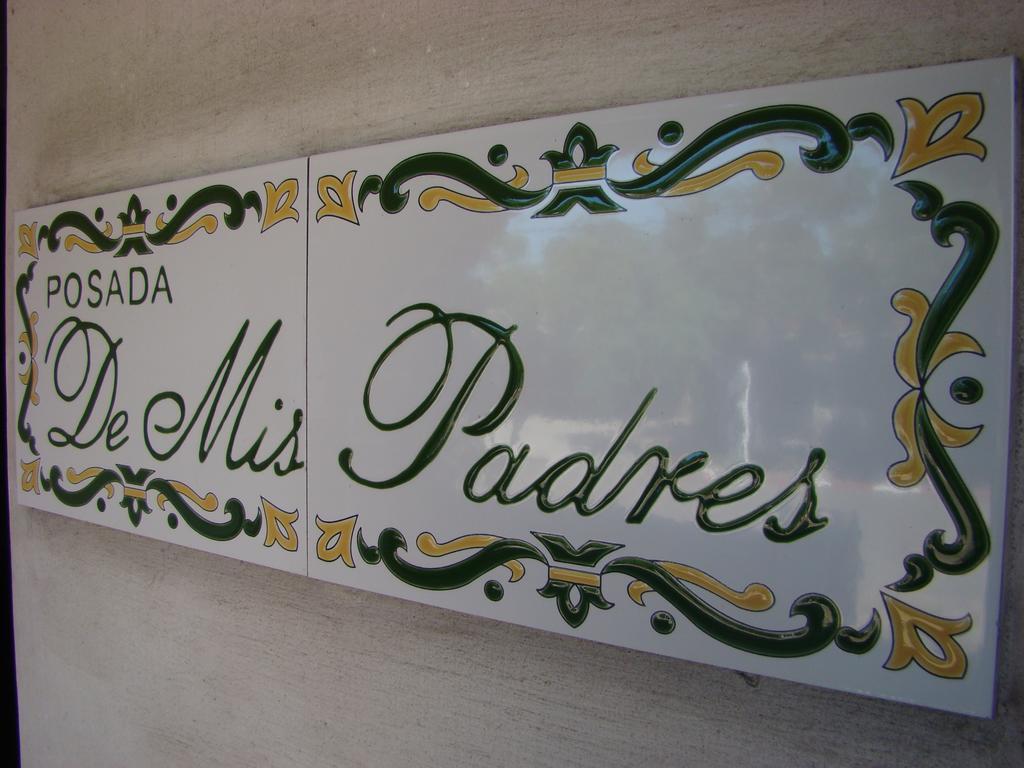 Posada De Mis Padres ラ・フロレスタ エクステリア 写真